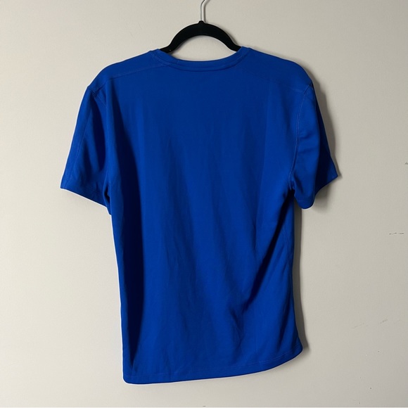Men’s Ideology Scoop Neck Performance Tee in Deep Cobalt - Picture 2 of 3
